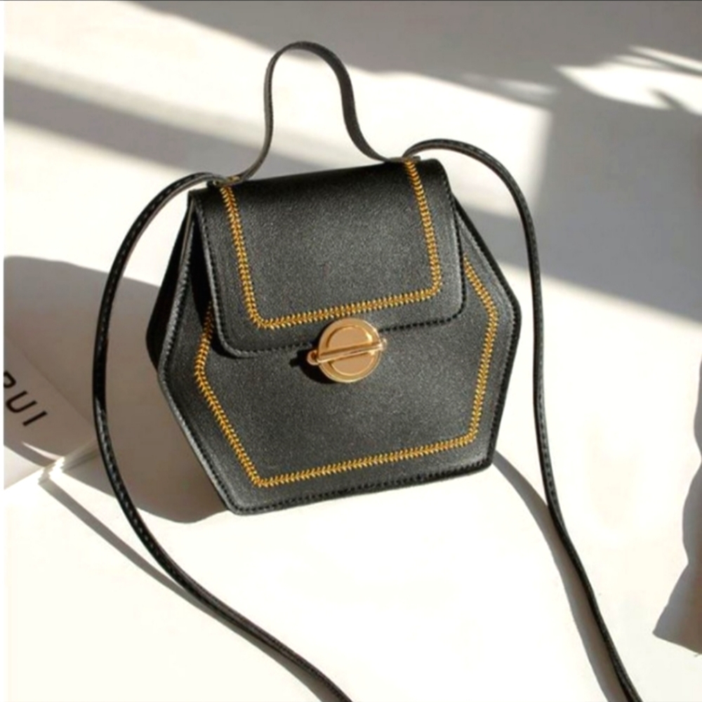 Black Mini Push Lock Polygon Shaped Satchel Bag✨️